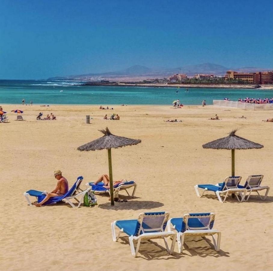Green View Luxury Appartment In New Complex Pueblo Majorero Next To Golf Course 5 Min Walk From The Beach And Atlantico Shopping Centre In Caleta De Fuste Next To Cassino And Elba Sara Hotel 2 Bedrooms 2 Bathrooms Huge Terace! Kültér fotó